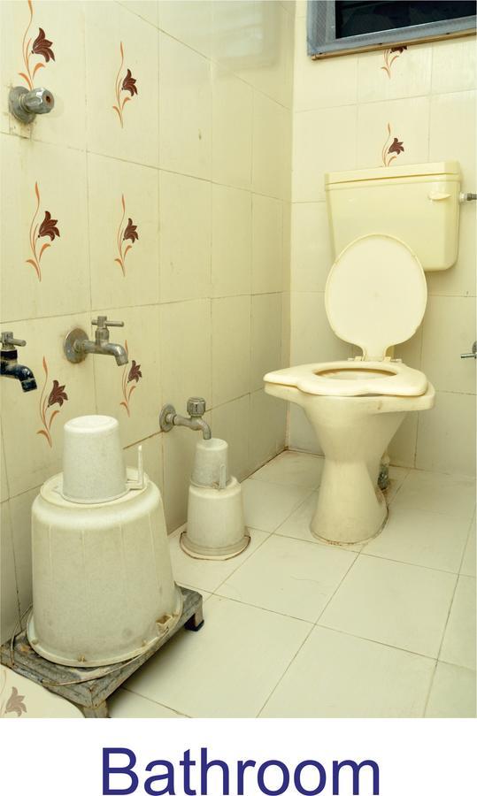 Hotel Baba Раджкот Экстерьер фото